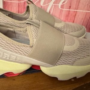 Sorel KINETIC™ IMPACT STRAP
DARK STONE, BOLT NEW Size 8.5